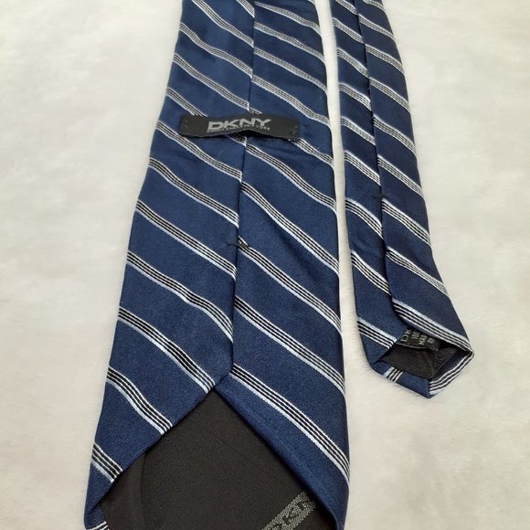 DKNY Men's Tie Diagonal Stripes Blue Silver 58 In - Picture 3 of 8